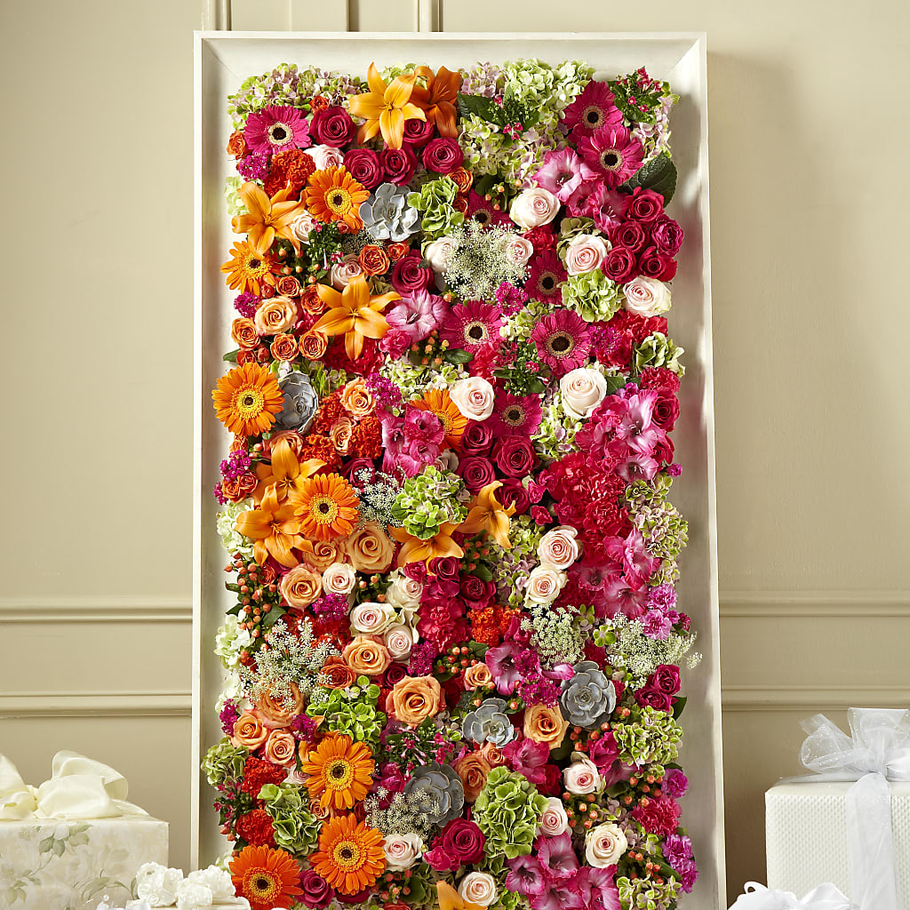 Pared de flores recién recogidas