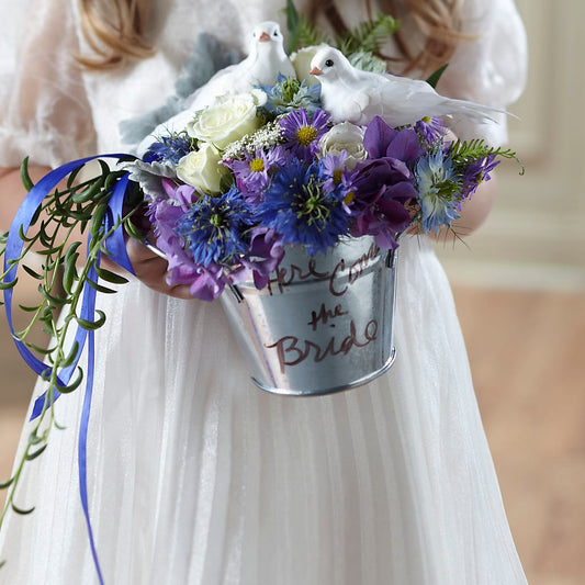 Arreglo floral encantador para niña de las flores